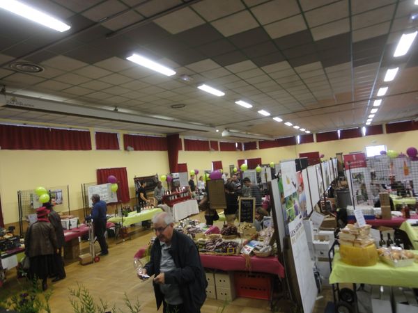 Le salon à l'ouverture